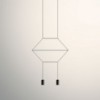 Lámpara suspensión Wireflow lineal de Vibia. Tienda online lámparas modernas.