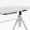 Mesa Arki-Table Adj de Pedrali. Mesas de diseño. Mesas modernas para oficinas.