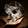 Lámpara de sobremesa LaFleur Battery de Slamp. Diseño para interiores.
