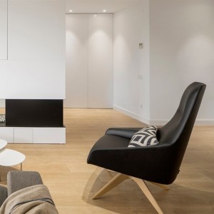 Butaca Alya BU-1521. Base giratoria ideal para oficinas o estudios.