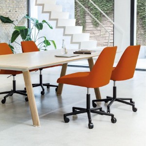 Silla diseño Alya SI-1555 Andreu World. Ideal para espacios de trabajo.