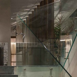 Escultura bronce Reflective minds de Gardeco