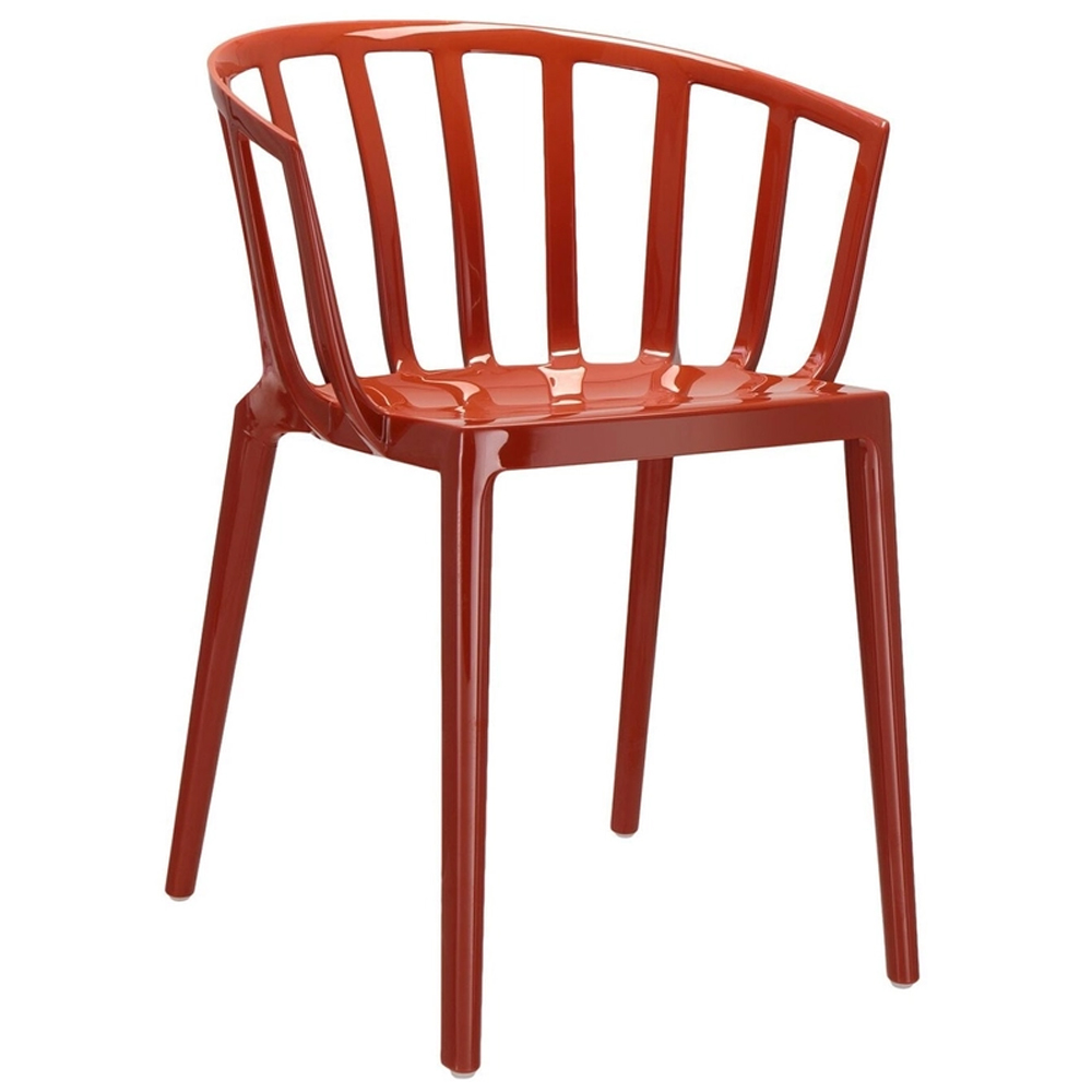 Sillón de policarbonato teñido en pasta Venice Kartell. Diseño original.