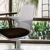 Silla de oficina Spoon Chair de Kartell. Diseño moderno para interior.