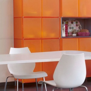 Silla polipropileno Maui de Kartell. Diseño interior para contract.