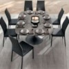 Mesa comedor extensible Bravo con fuerte personalidad de Ozzio Design.