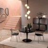 Mesa Eclipse extensible con sobre cristal o cerámica de Ozzio design.