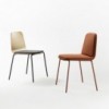 Silla moderna Bisell tapizada con pies metálicos para comedor de Treku.