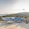 Sofá New Joint de diseño moderno y elegante para exteriores de Fast. Sofás para terrazas.