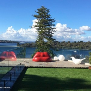 Sofá de polietileno Dalilips para terraza de BD Barcelona.