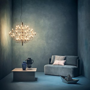 Lámpara decorativa colgante 2097 de Flos. Iluminación clásica.
