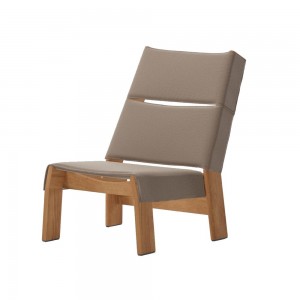 Sillón club de comedor exterior en teca de Kettal colección Band.