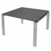 Mesa moderna cuadrada para juntas Concepto Free de Ofifran con el diseño ideal para oficinas.
