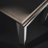 Mesa de centro cuadrada con diseño elegante fabricada en base de metal y melamina de Ofifran
