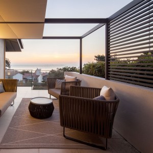 Sillón club exterior pies de aluminio Bela Rope colección Bitta de Kettal.