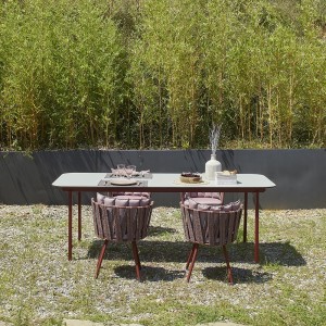 Mesa Anthea. Indecasa. Muebles de exterior
