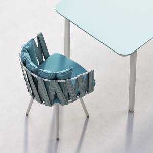 Mesa Anthea. Indecasa. Muebles de exterior