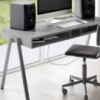 Escritorio Vanny Nidi ideal para habitaciones u oficinas en el hogar con diseño moderno y juvenil.