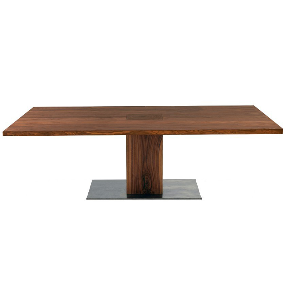 Mesa comedor Madera rectangular Boss executive de Riva1920 con un diseño moderno, acabados elegantes y de madera maciza.