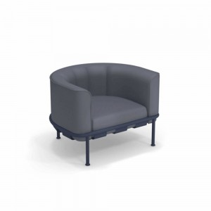 Sillón Dock ideal para espacios exteriores de Emu.