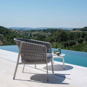 Sillón Carousel Alu-Flat Rope para exteriores por Emu.