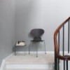 Silla ANT 3 patas fresno coloreado. Fritz Hansen con un diseño moderno de alta calidad.