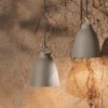 Lámpara suspensión Caravaggio de Fritz Hansen con un diseño elegante de alta calidad.