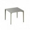 Mesa cuadrada Allsize aluminio moteado para exteriores de Fast. Mesas de terraza y jardín.