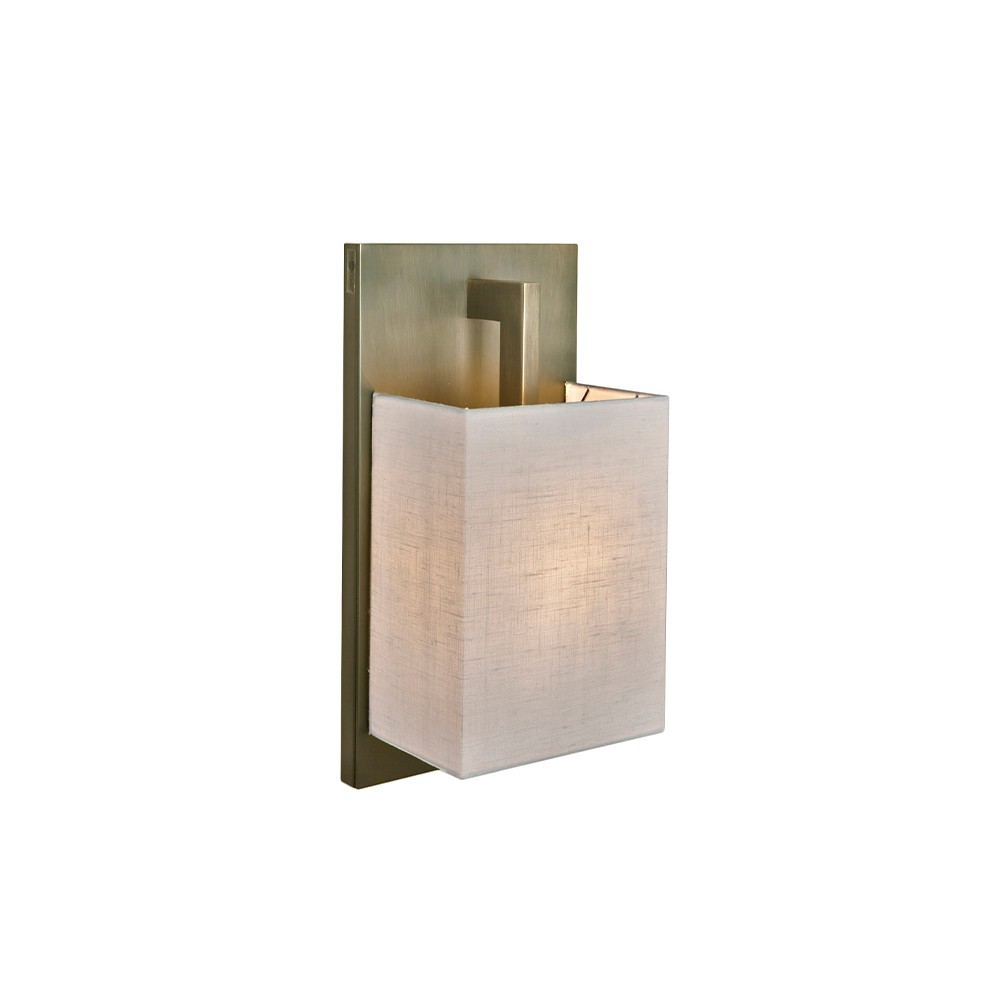 Lámpara aplique de pared coconette de Contardi con diseño elegante y moderno.
