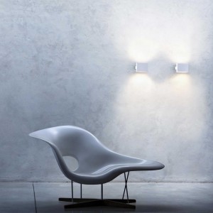 Aplique geométrico de pared Tight Light de Flos iluminación