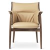 Silla E005 Embrace Chair en piel de Carl Hansen and Son. Sillas nordicas.
