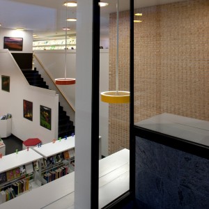 Lámpara suspensión LP Circle de Louis Poulsen con diseño elegante, calido y moderno.