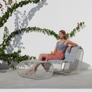 Mesa baja Buit de Gandia Blasco. Muebles de diseño moderno para exteriores.