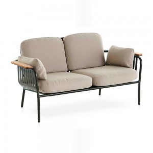 Sofá 2 plazas Capa de Gandia Blasco. Muebles de diseño moderno para exterior.