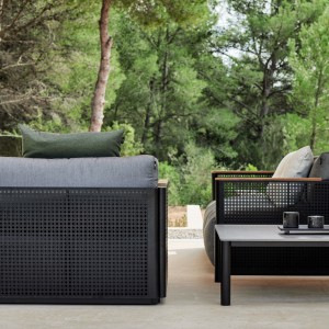 Mesa baja Bosc de Gandia Blasco. Diseño moderno para jardines y terrazas.