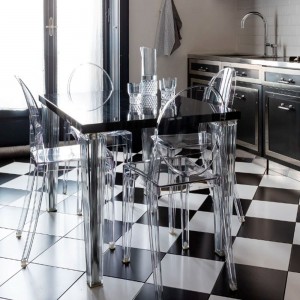 Silla de policarbonato transparente Victoria Ghost Kartell. Diseño original.