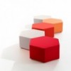 Pouf Esa de B-Line. Muebles y complementos de exterior e interior.