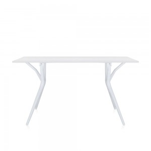 Mesa rectangular Spoon de Kartell de estructura de polipropileno teñido.