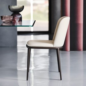 Silla Magda ML de Cattelan Italia. Silla con brazos. Sillas de comedor.