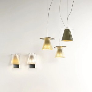 Lámpara colgante Light-Air de Kartell ideal para salón o dormitorio.