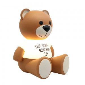 Lámpara sobremesa Toy Kartell de Oso Moschino ideal para dormitorios.