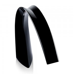 Lámpara sobremesa Taj de Kartell. Diseñ de iluminación minimalista.