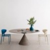 Mesa de diseño Clay Concrete de Desalto. Mesa para comedor de diseño italiano.