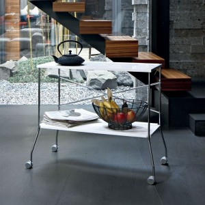 Mesa rectangular Flip de Kartell de acero coromado y selectos colores.