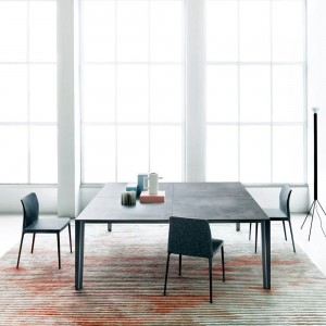 Mesa Skin Cerámica/Cristal fija de Desalto. Mesas de diseño italiano.