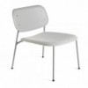 Butaca Soft Edge 10 Lounge asiento tapizado y de madera para interiores de Hay.