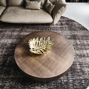 Mesa auxiliar de Cattelan Italia. Mesas auxiliar con diseño moderno y elegante.