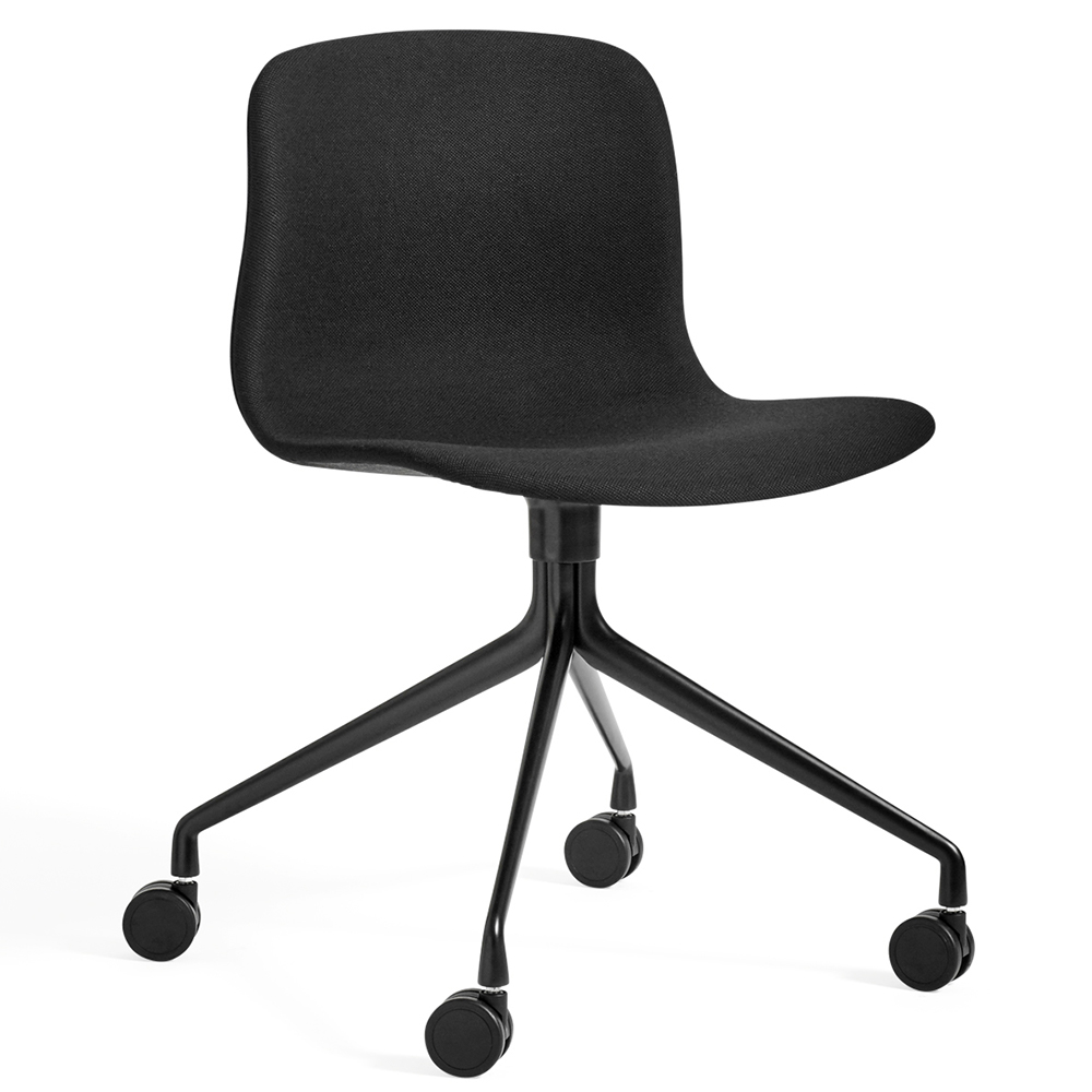 Silla de aluminio y polipropileno AAC 15 tapizada de Hay ideal para las oficinas.