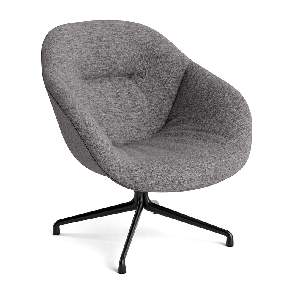 Butaca AAL 81 tapizado Soft de hay. Diseño sencillo y escultural para oficinas y escritorios.