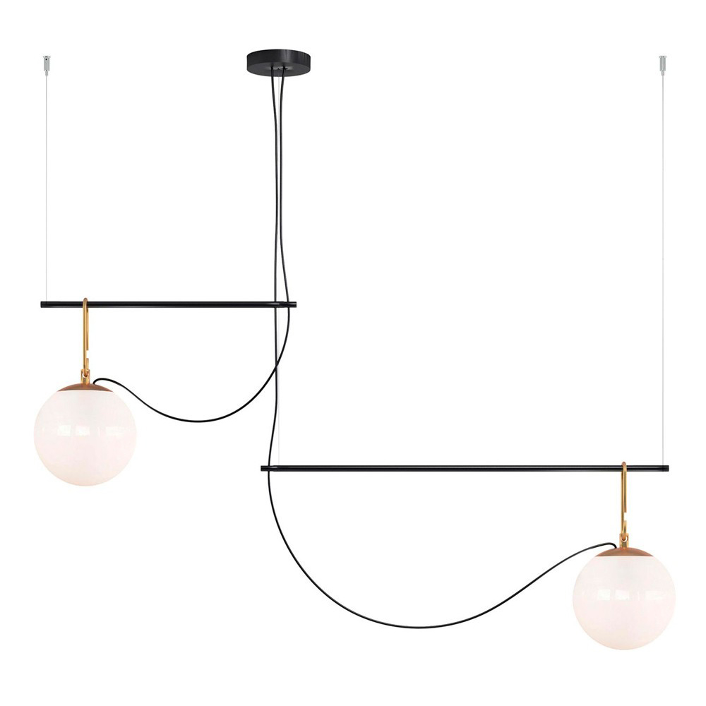 Lámpara de suspensión NH S3 2 arms Artemide con un diseño moderno y elegante.